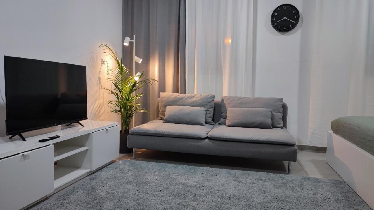 Studio Apartment 12 Minutes From Bahai'S Garden Haifa Exterior foto
